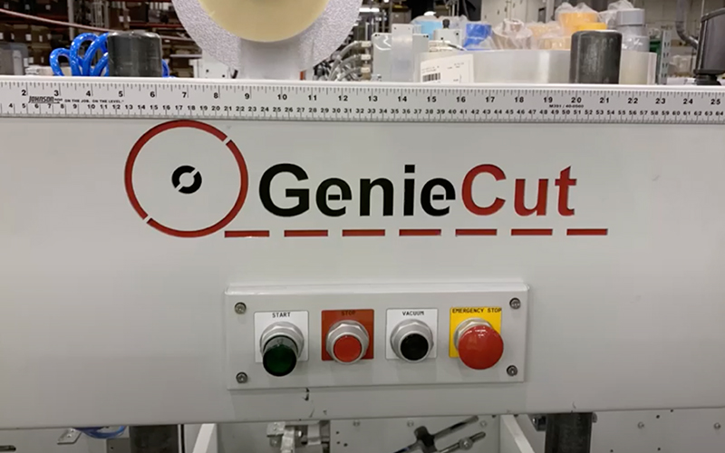  GenieCut window packaging machine